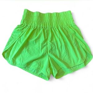 💚 Lime Green High Waist Women's Shorts